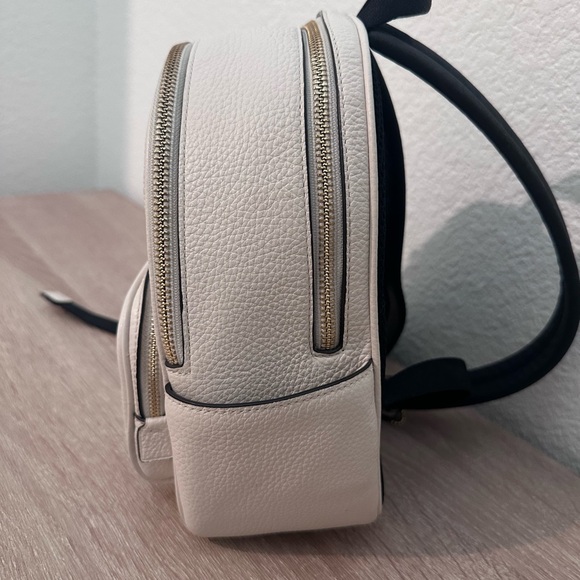 Coach dancing kitten cat backpack 🎒 🐈 - Picture 6 of 6